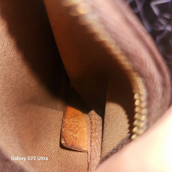 Lv mini pochette with chain - Picture 6 of 11